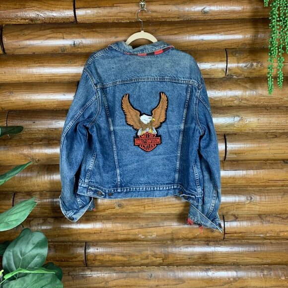 Vintage Levi's 46 Jean Denim Trucker Jacket 80's Band Patches Pins - Picture 12 of 14